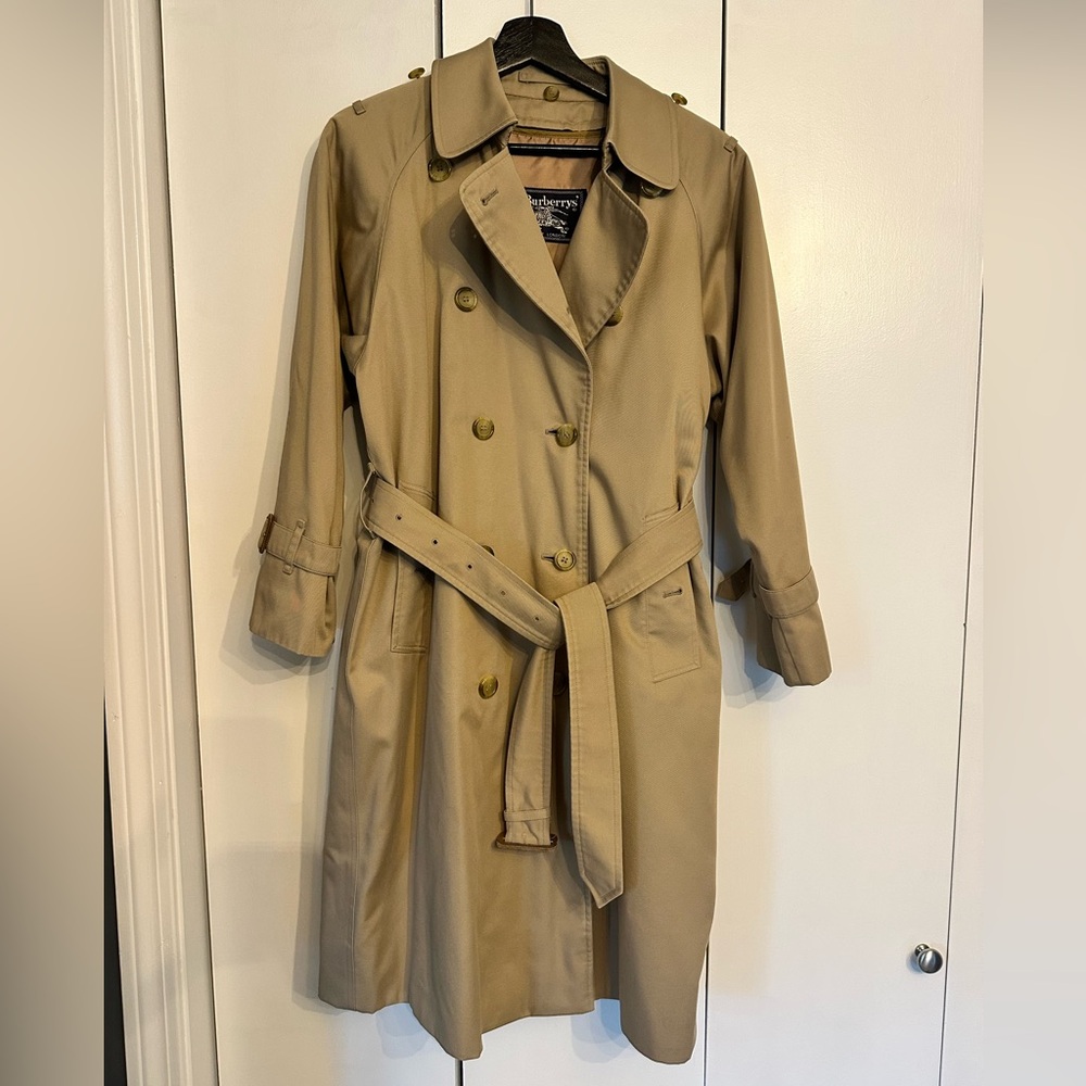 Burberry Classic Beige Trench Coat